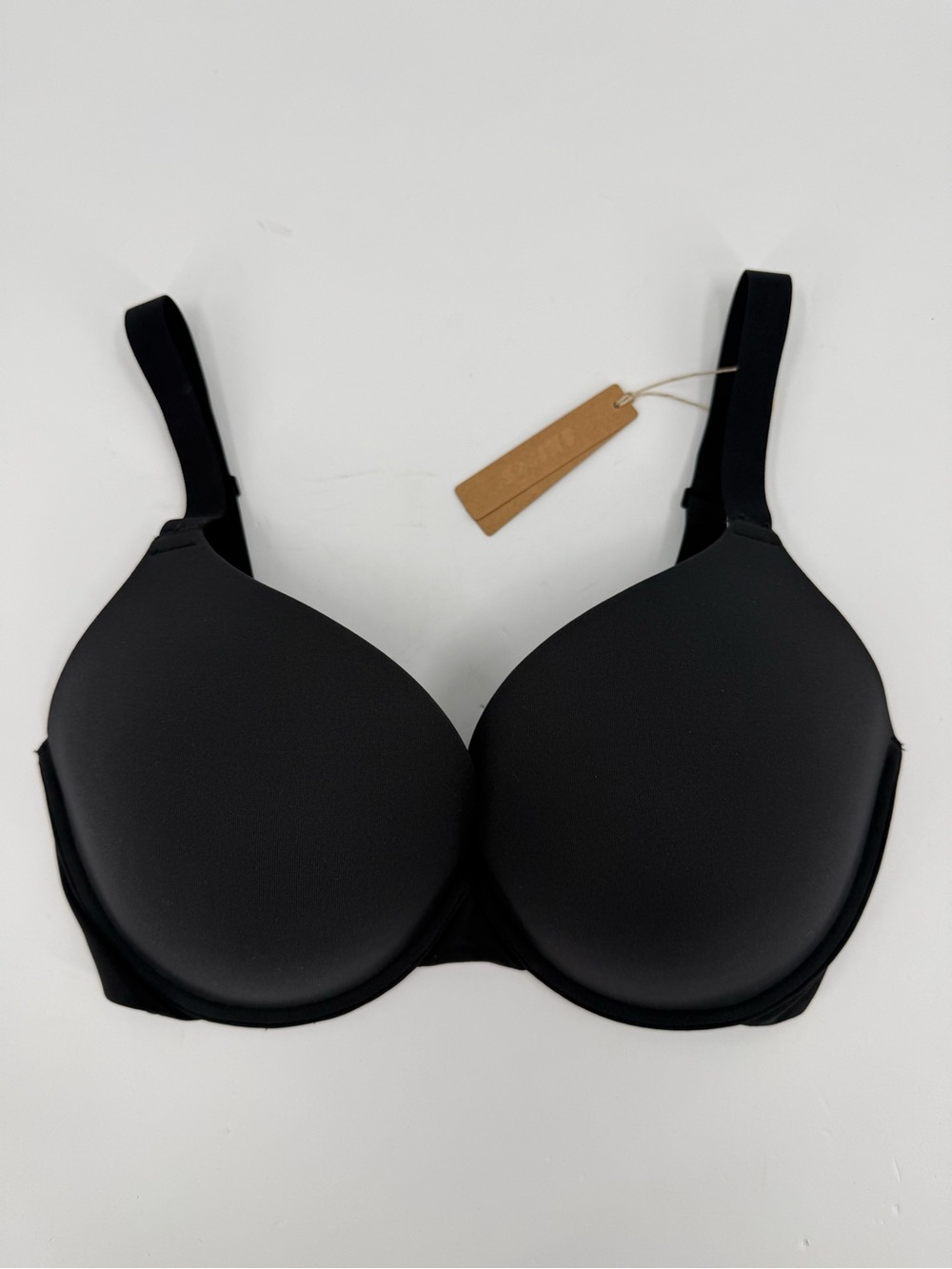Skims Fits Everybody Pushup Demi Bra in Onyx Black
Size 36DDDD